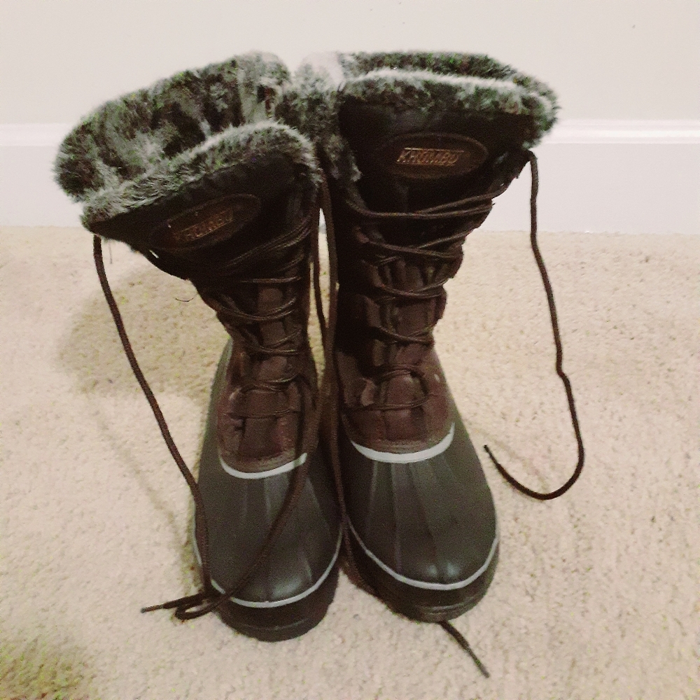 Final Price Khombu Winter Boots